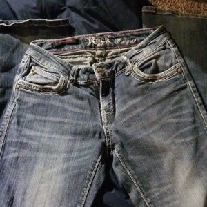 Low rise distressed jeans